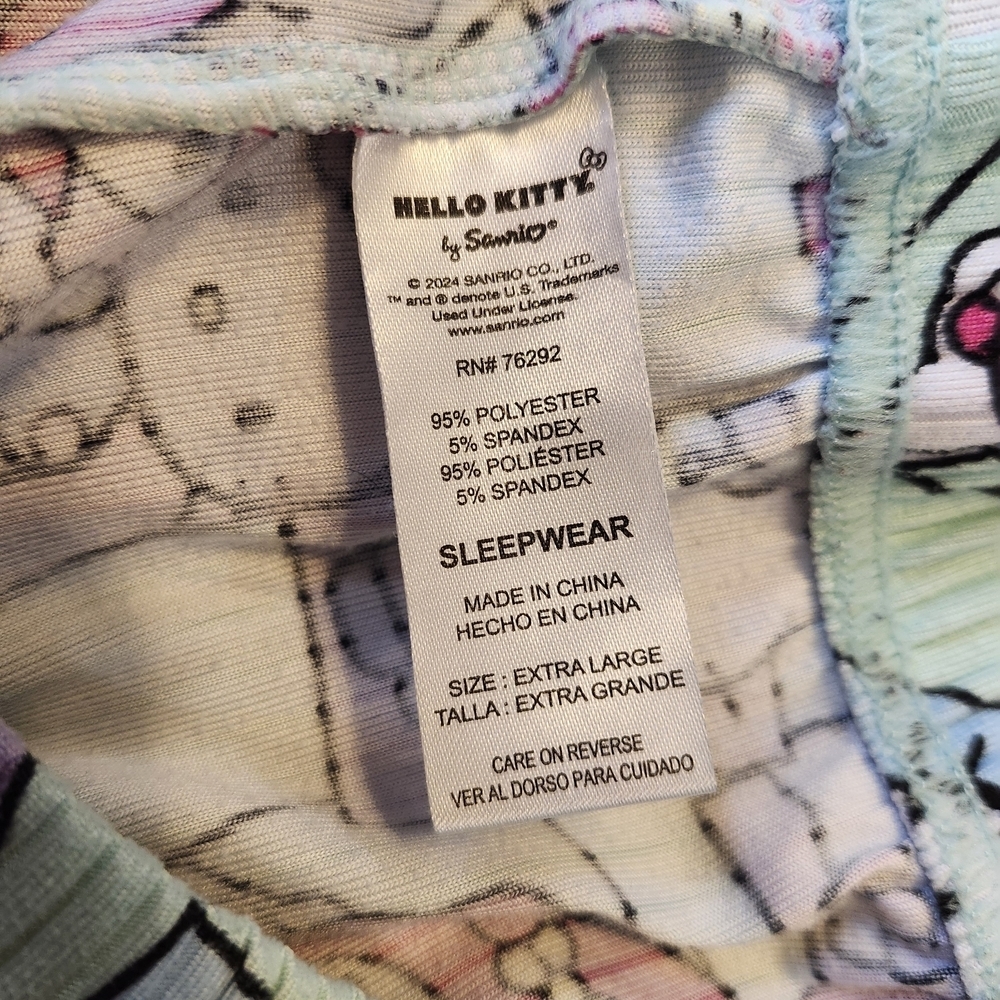 Women's Hello Kitty And Friends By Sanrio Light Green And Pink Pajama Set XL - Picture 9 of 10